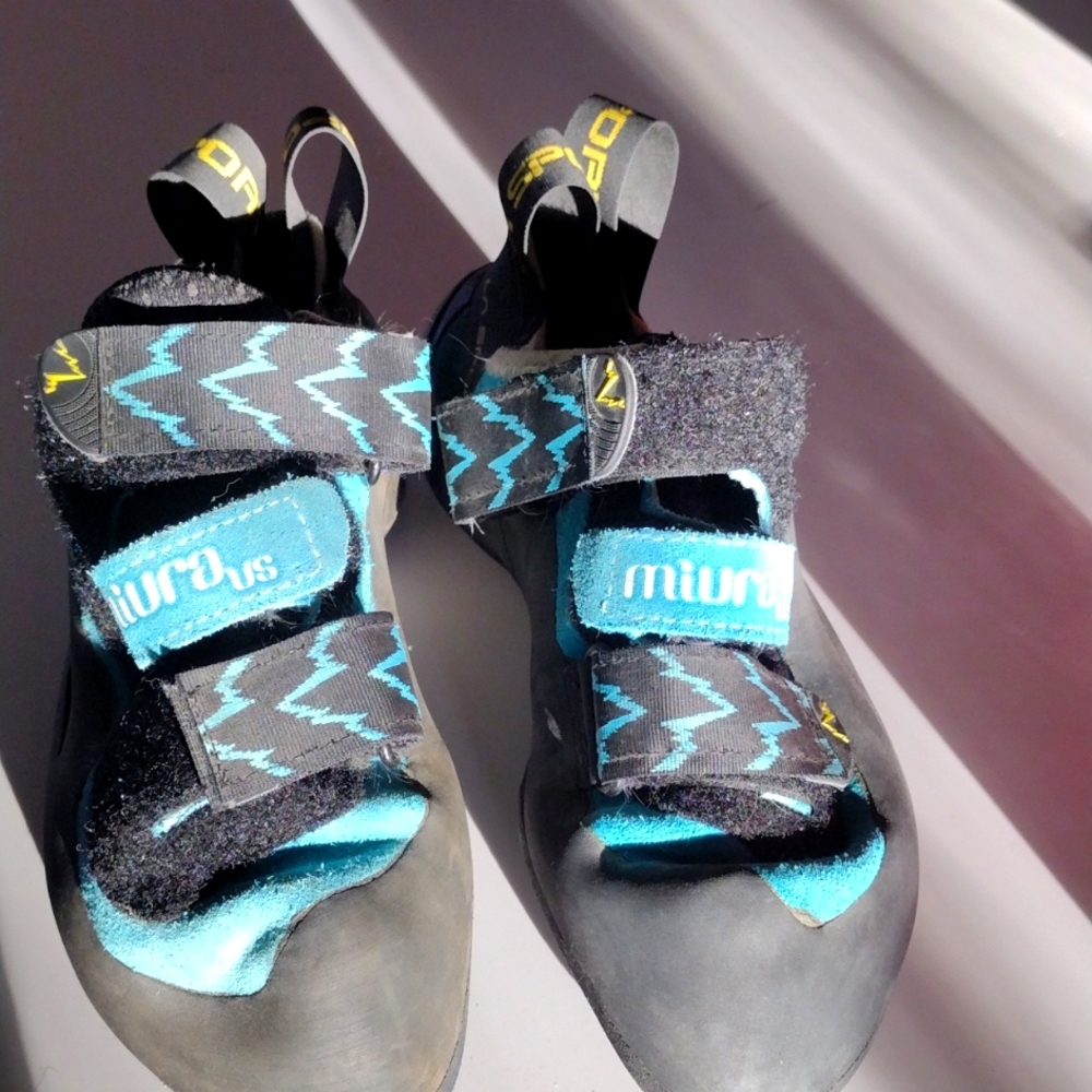 LA Sportiva Miura climbing shoes